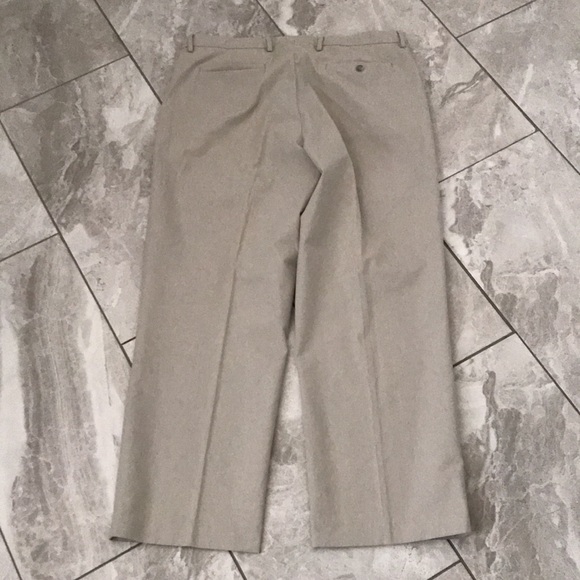 VAN HOUSEN Classic Fit Flat Front Dress Casual Pima Cotton Cream Pants | 36/29 - Picture 9 of 13